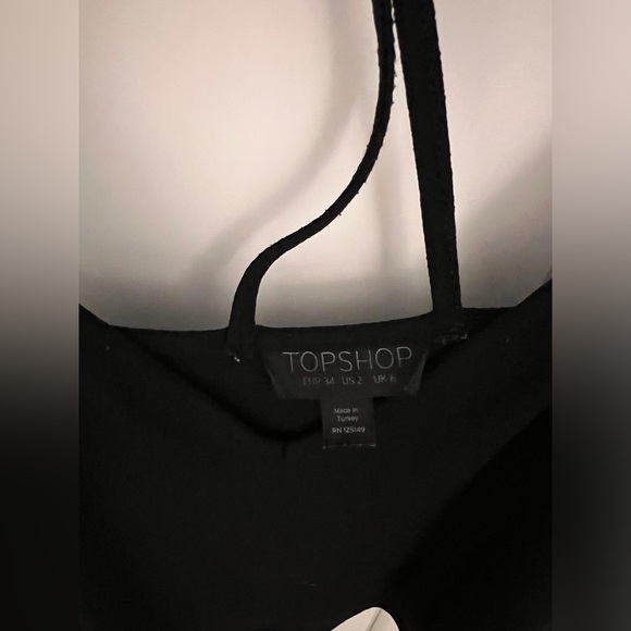 Topshop - Black V Neck Top - Picture 3 of 3